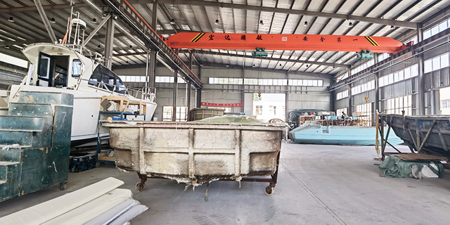 installation de production de bateaux industriels pour bateau de sport et fournisseur de bateaux panga